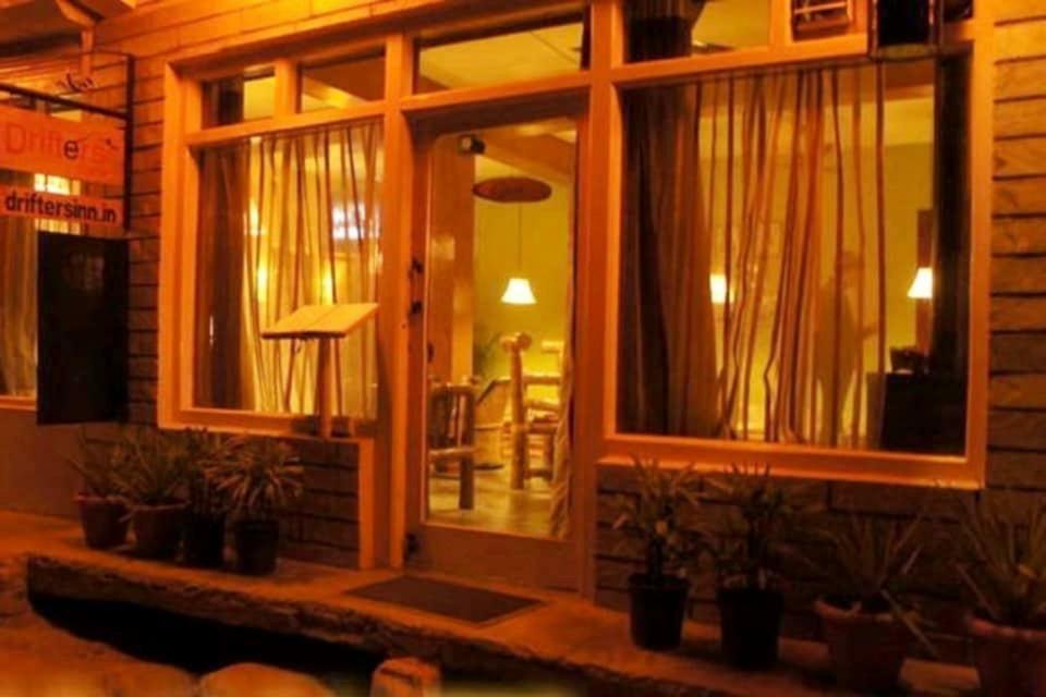 Drifter'S Inn & Cafe Manāli Exterior foto